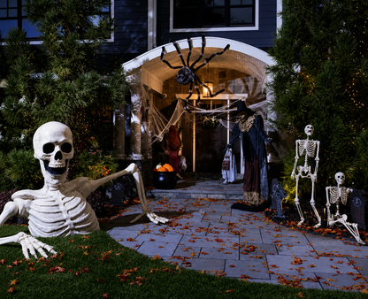 🎃Halloween Sale 50% OFF🔥–Towering Skeleton with LED Eyes & Haunting Sounds